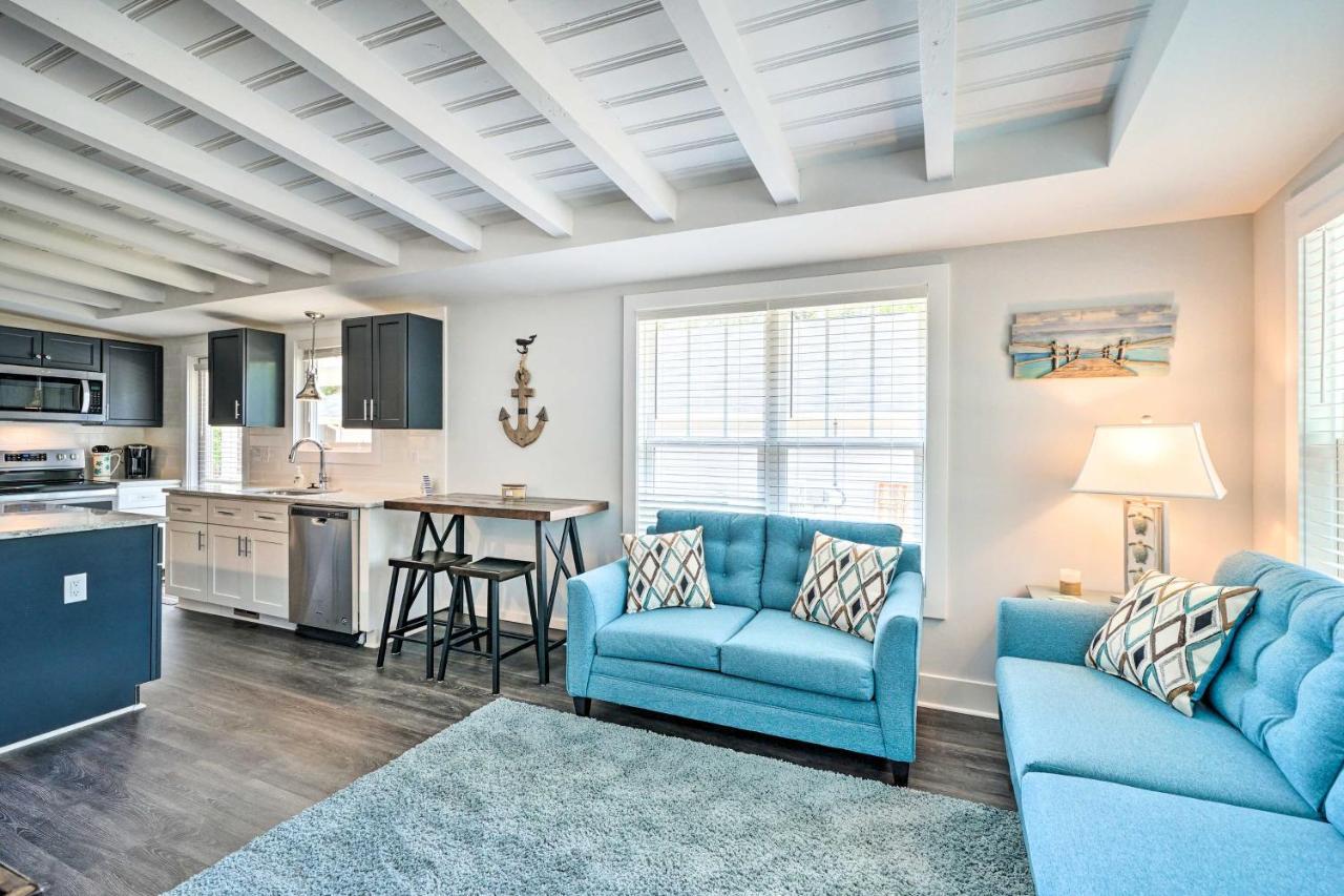 Modern Oak Island Escape 1 Mile To Long Beach! Exterior photo