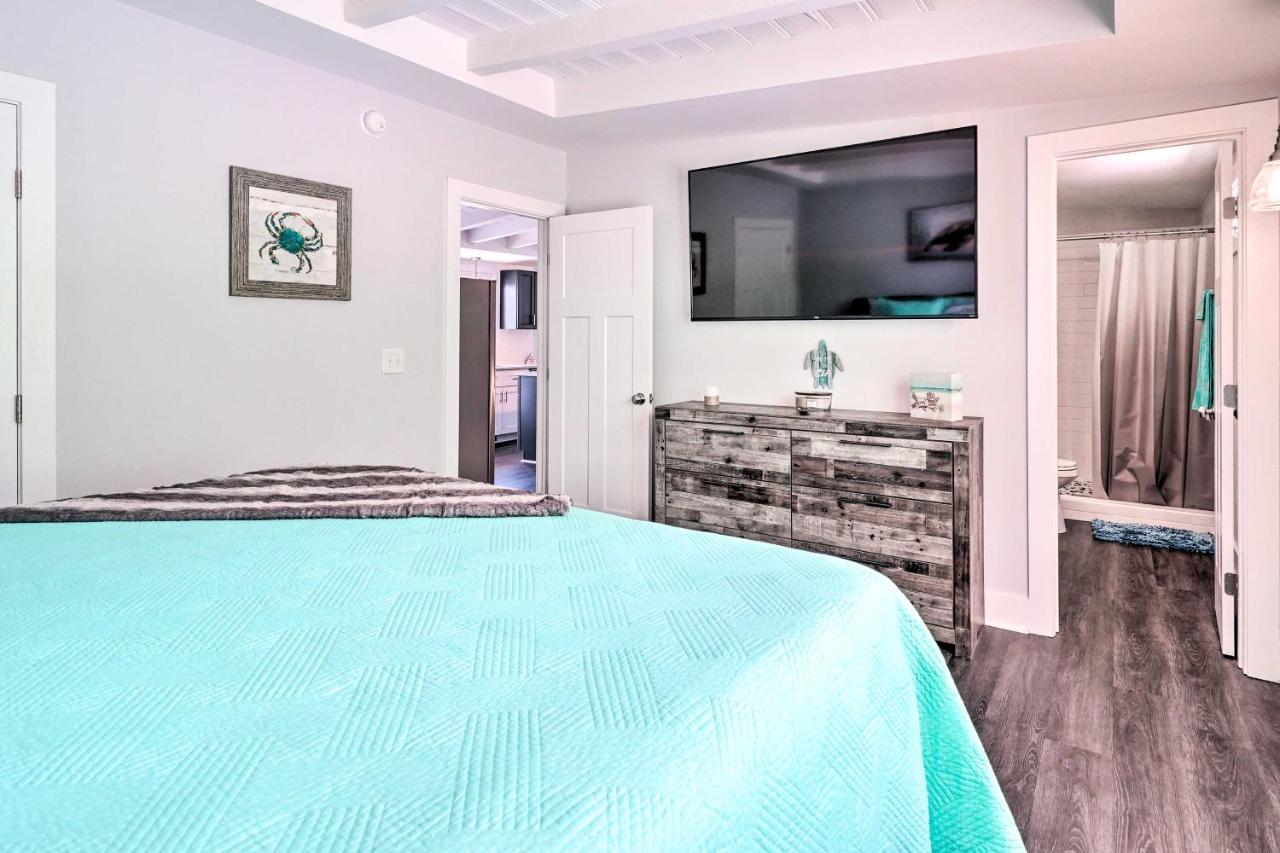 Modern Oak Island Escape 1 Mile To Long Beach! Exterior photo